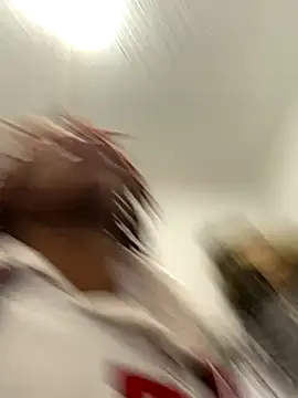 Snapshot of Zayinc chatting on 10-30-25, 05:13 Zayinc online show from 10-30-25, 05:13