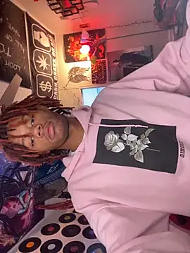 Snapshot of Zayinc chatting on 10-31-25, 01:34 Zayinc online show from 10-31-25, 01:34