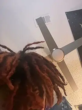 Snapshot of Zayinc chatting on 11-03-25, 06:25 Zayinc online show from 11-03-25, 06:25