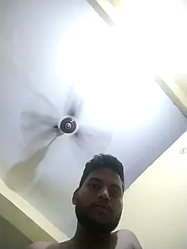 Snapshot of VickyMonster5 chatting on 09-28-25, 12:16 VickyMonster5 online show from 09-28-25, 12:16