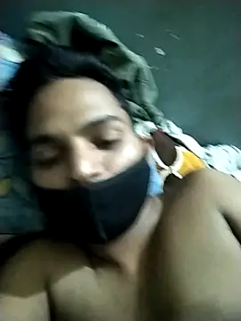 Snapshot of VickyMonster5 chatting on 09-29-25, 06:46 VickyMonster5 online show from 09-29-25, 06:46