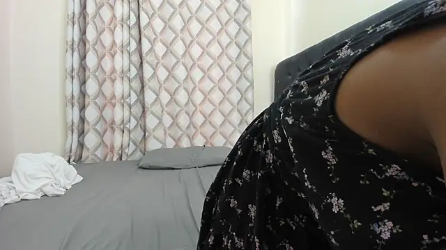 Snapshot of Pretty_Ebony_Doll chatting on 04-19-26, 09:41 Pretty Ebony Doll online show from 04-19-26, 09:41
