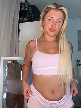 BabyBluexox online show from 06-04-26, 09:04