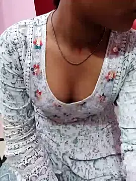 pari rani7 online show from 03-19-26, 03:54