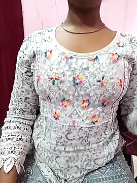 pari rani7 online show from 04-04-26, 04:22