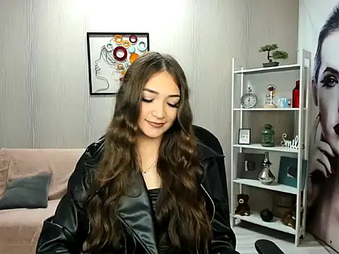 EllaClarke online show from 03-28-26, 10:26