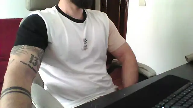 yourfantasy777 online show from 04-15-26, 03:08