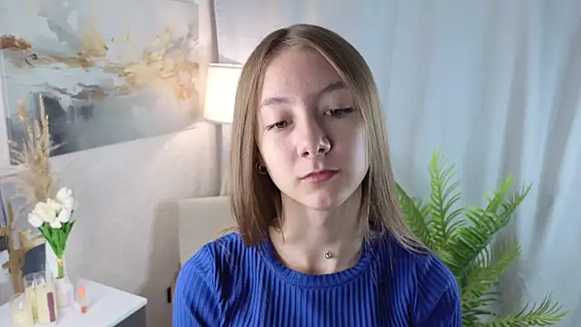 Snapshot of YuriKastner chatting on 09-28-25, 03:23 YuriKastner online show from 09-28-25, 03:23
