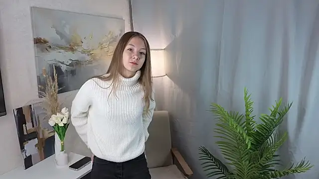 Snapshot of YuriKastner chatting on 10-04-25, 03:48 YuriKastner online show from 10-04-25, 03:48