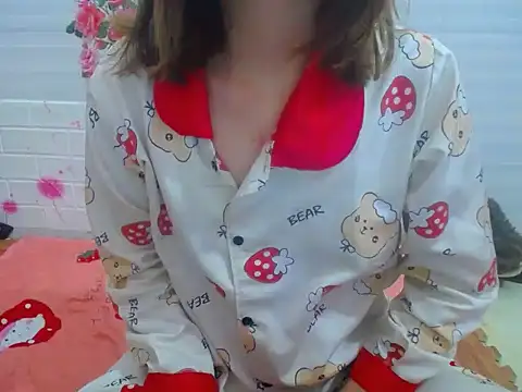 Hannie 26 online show from 01-14-26, 08:36