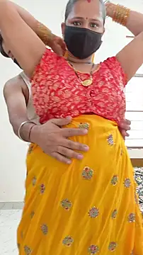 Snapshot of mansi_rawat05 chatting on 10-13-25, 05:51 mansi rawat05 online show from 10-13-25, 05:51