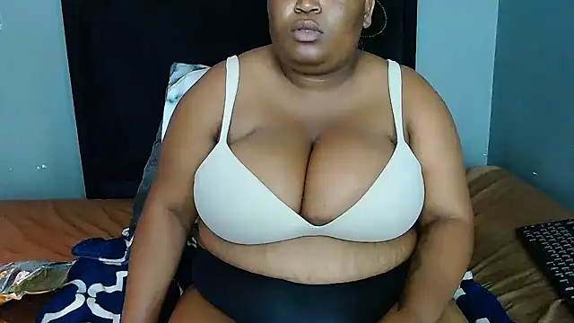 Snapshot of BIG_BOOBSxXxxX chatting on 10-07-25, 10:29 BIG BOOBSxXxxX online show from 10-07-25, 10:29