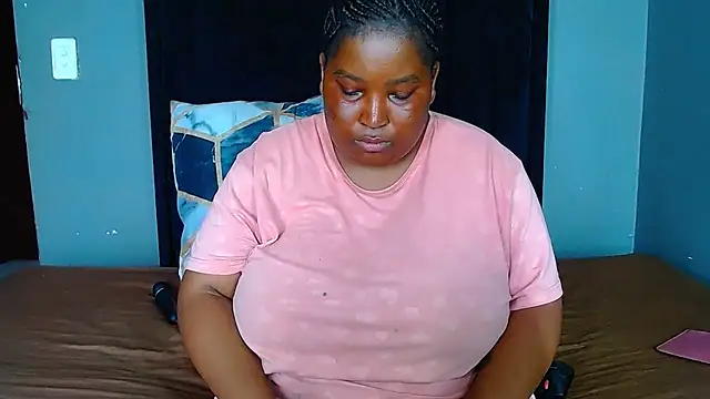 Snapshot of BIG_BOOBSxXxxX chatting on 10-10-25, 12:26 BIG BOOBSxXxxX online show from 10-10-25, 12:26