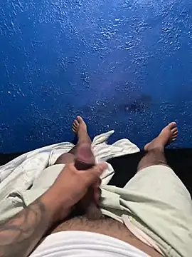 Alangostoso092 online show from 01-13-26, 08:14