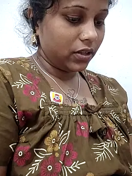 sweetqueen143 online show from 02-06-26, 05:56