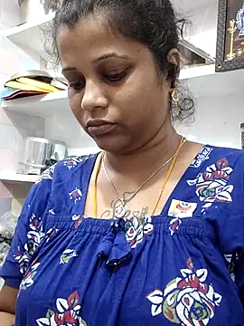 sweetqueen143 online show from 03-16-26, 07:45