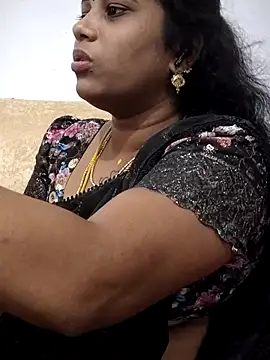 sweetqueen143 online show from 04-16-26, 11:44