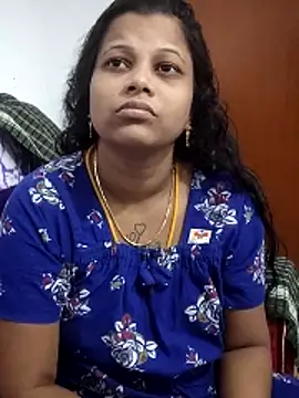 sweetqueen143 online show from 06-11-26, 10:13