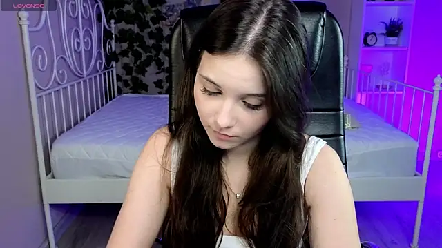 Daniels Beth online show from 09-23-25, 04:21