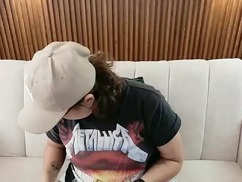 dirty feelena online show from 02-13-26, 04:25