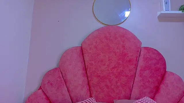 MyApril   online show from 04-17-26, 12:08