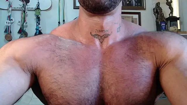 henryhadesflirt online show from 01-10-26, 06:31