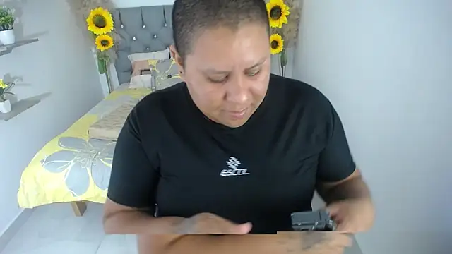 hotlesby valery online show from 11-21-25, 08:18