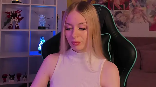 MiaGraces online show from 01-15-26, 05:27