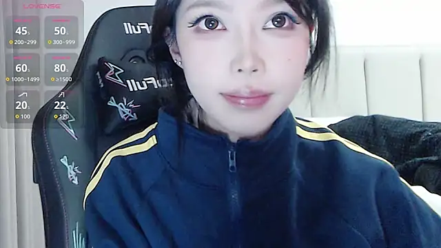 Puppy-12 online show from 01-07-26, 12:07