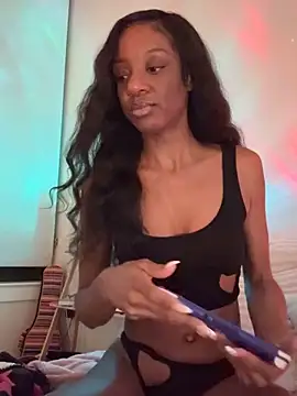 LoveDreaux online show from 12-05-25, 05:49