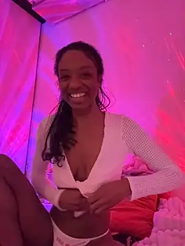 LoveDreaux online show from 03-11-26, 03:01