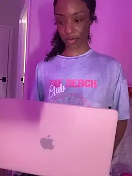 LoveDreaux online show from 03-31-26, 06:58