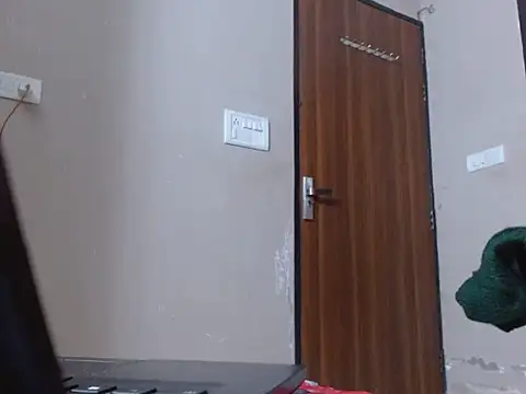 muskaan8400 online show from 12-03-25, 07:27