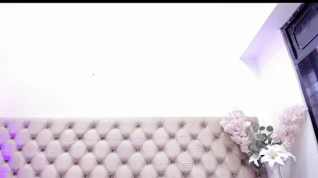 Snapshot of AnyaSosa_ chatting on 10-15-25, 03:45 AnyaSosa  online show from 10-15-25, 03:45