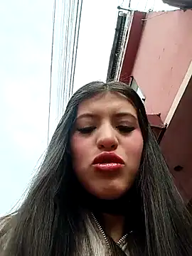 Snapshot of SALOME-28_ chatting on 03-31-26, 01:22 SALOME-28 online show from 03-31-26, 01:22