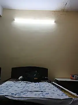 ROXX121 online show from 09-21-25, 03:19