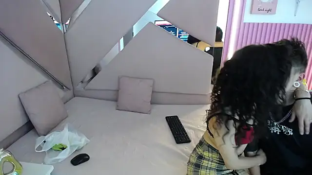 oblivionlove online show from 07-04-26, 09:43