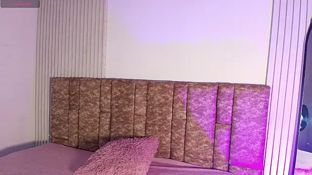 Missdionne curly online show from 03-22-26, 11:13