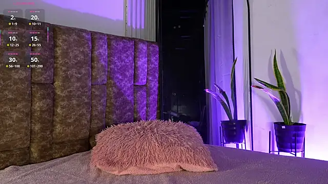 Missdionne curly online show from 04-09-26, 11:04