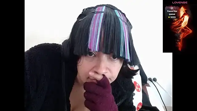 Snapshot of Acelinrose chatting on 10-09-25, 01:09 Acelinrose online show from 10-09-25, 01:09