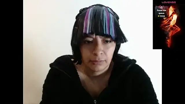 Snapshot of Acelinrose chatting on 10-22-25, 09:53 Acelinrose online show from 10-22-25, 09:53