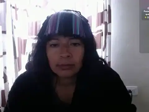 Acelinrose online show from 05-21-26, 01:07