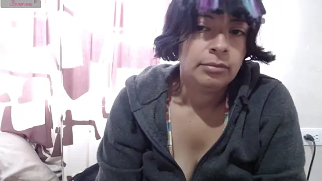 Acelinrose online show from 07-29-26, 12:36