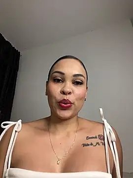 FOX LATINA online show from 04-04-26, 01:15