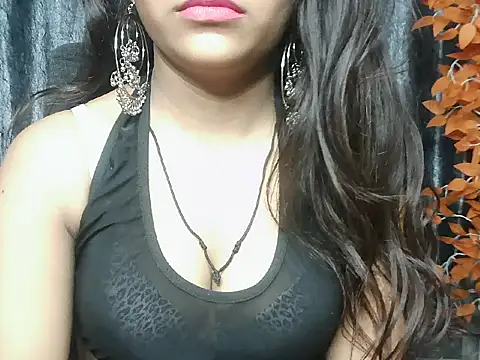 Snapshot of Sweey_Bebo chatting on 10-12-25, 05:34 Sweey Bebo online show from 10-12-25, 05:34