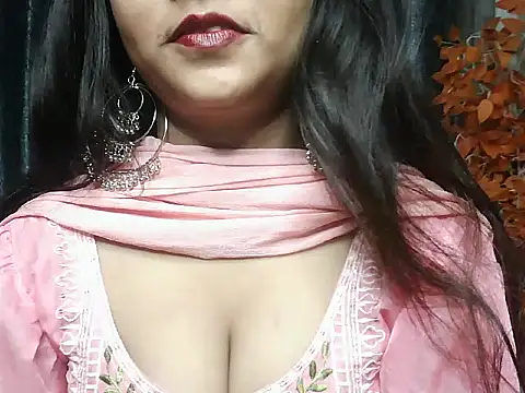 Snapshot of Sweey_Bebo chatting on 10-14-25, 05:14 Sweey Bebo online show from 10-14-25, 05:14