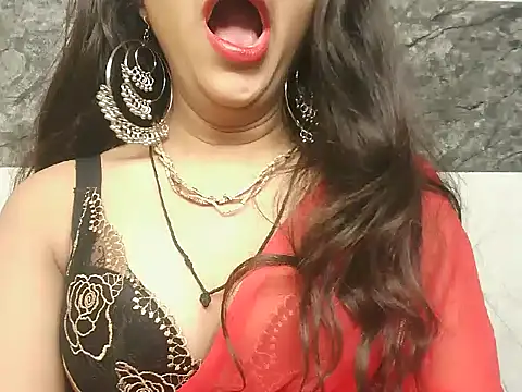 Snapshot of Sweey_Bebo chatting on 10-23-25, 06:28 Sweey Bebo online show from 10-23-25, 06:28