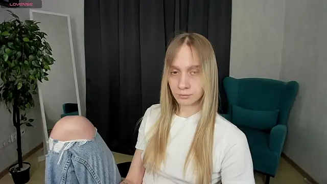 mellisadream online show from 10-17-25, 05:32
