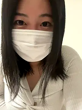 Snapshot of kyaren_JP_kyaren chatting on 10-13-25, 10:48 kyaren JP kyaren online show from 10-13-25, 10:48