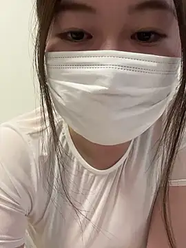 Snapshot of kyaren_JP_kyaren chatting on 05-17-26, 07:06 kyaren JP kyaren online show from 05-17-26, 07:06